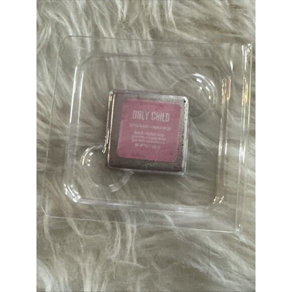 Jeffree Star Pressed Pigment Eyeshadow Artistry Single "Only Child" 1.5G NIB - Picture 4 of 4